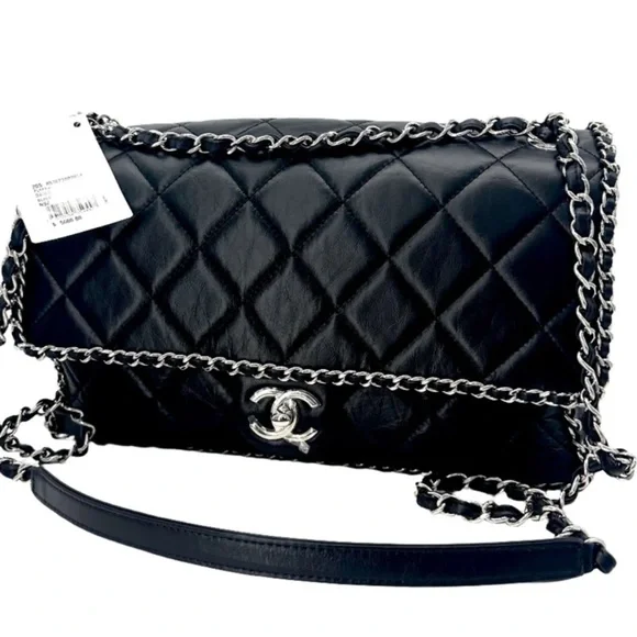 Authentic Chanel Chain All Around Flap in Black - Picture 6 of 8